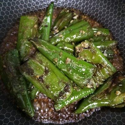 虎皮青椒的做法 虎皮青椒的做法（正宗虎皮青椒的做法） 美食